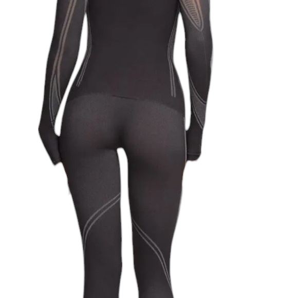 SKIMS Base Layer Set XXS 2 piece set• NWT • Rare Sold Out Color - Picture 4 of 12